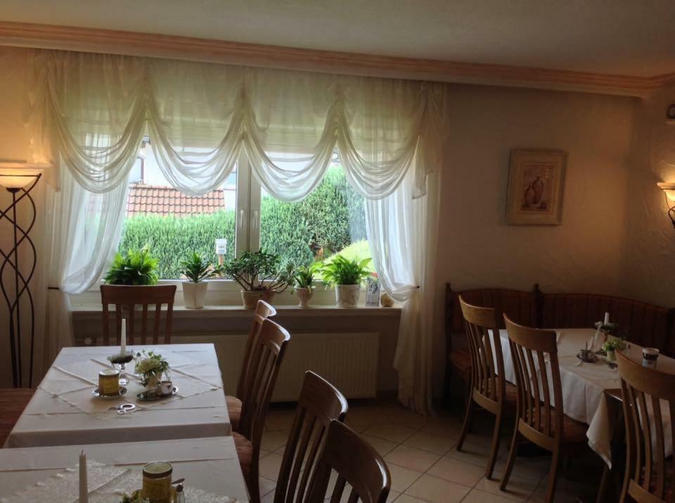 Haus Diana Bed & Breakfast Dottingen  Luaran gambar